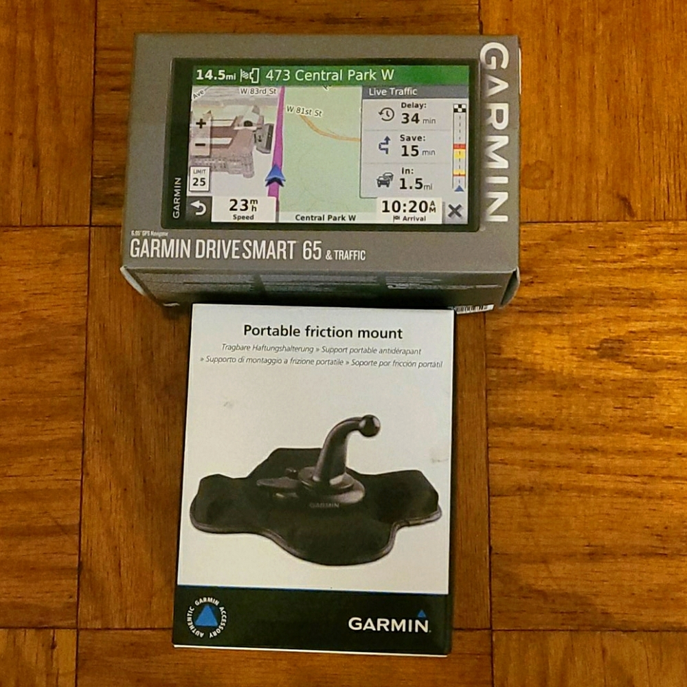 Garmin Drivesmart 65 GPS with Traffic